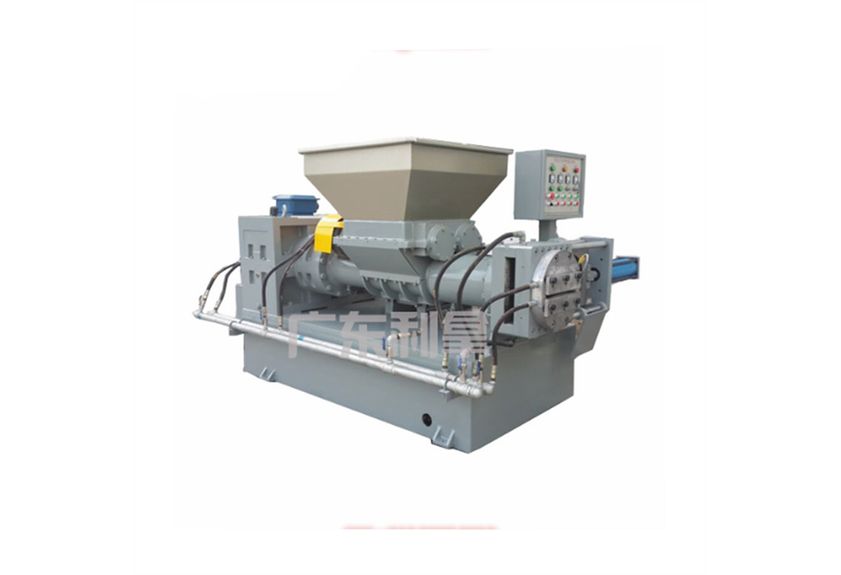 熔噴布擠出機：現代工業的心臟